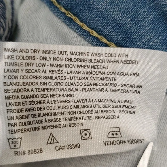 NINE WEST Floral Embroidered Hem Chrystie Capri Jeans SIZE: 4 - Picture 11 of 13